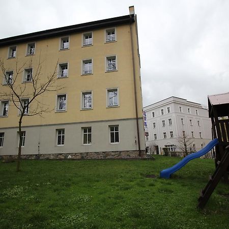 Osrodek Wypoczynkowy Hel Hotel Ladek-Zdroj Exterior photo