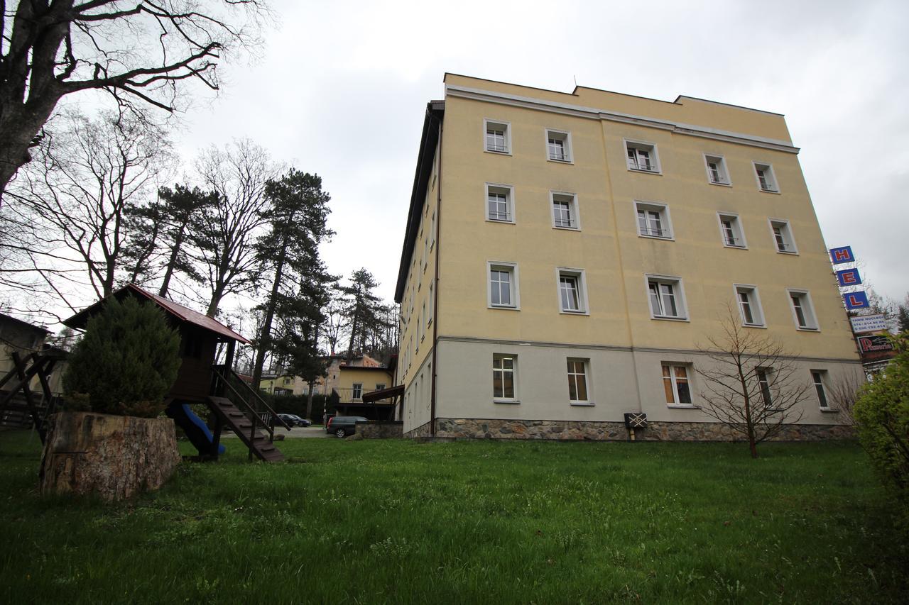 Osrodek Wypoczynkowy Hel Hotel Ladek-Zdroj Exterior photo